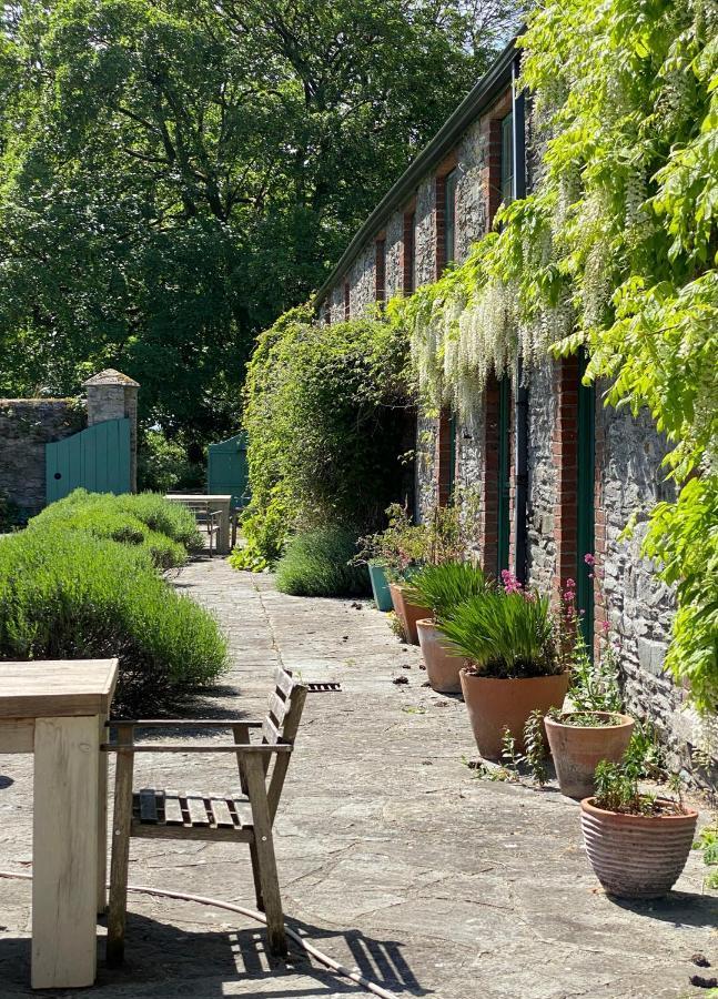 アシー The Stable Yard House At Burtown House & Gardensヴィラ エクステリア 写真