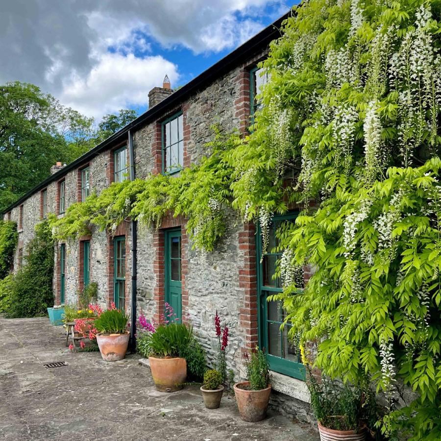 アシー The Stable Yard House At Burtown House & Gardensヴィラ エクステリア 写真